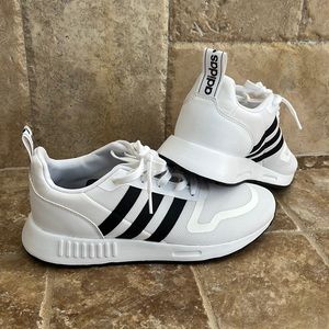 Brand new never worn adidas athletic shoes size 9.5